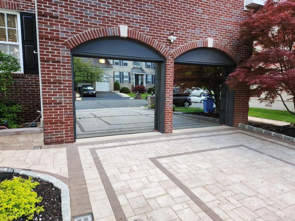 Aluminium Frameless Mirror Garage Door - Ultra-Modern Reflective Finish - Single&Double